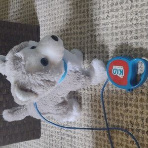 Adorable remote toy puppy on leash 🐶 🦴